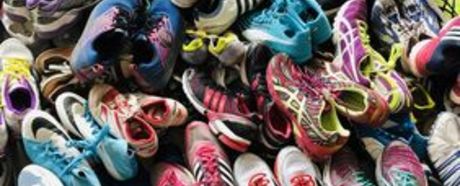 Jahresprojekt – Sportschuhe für Kinder in Ghana 